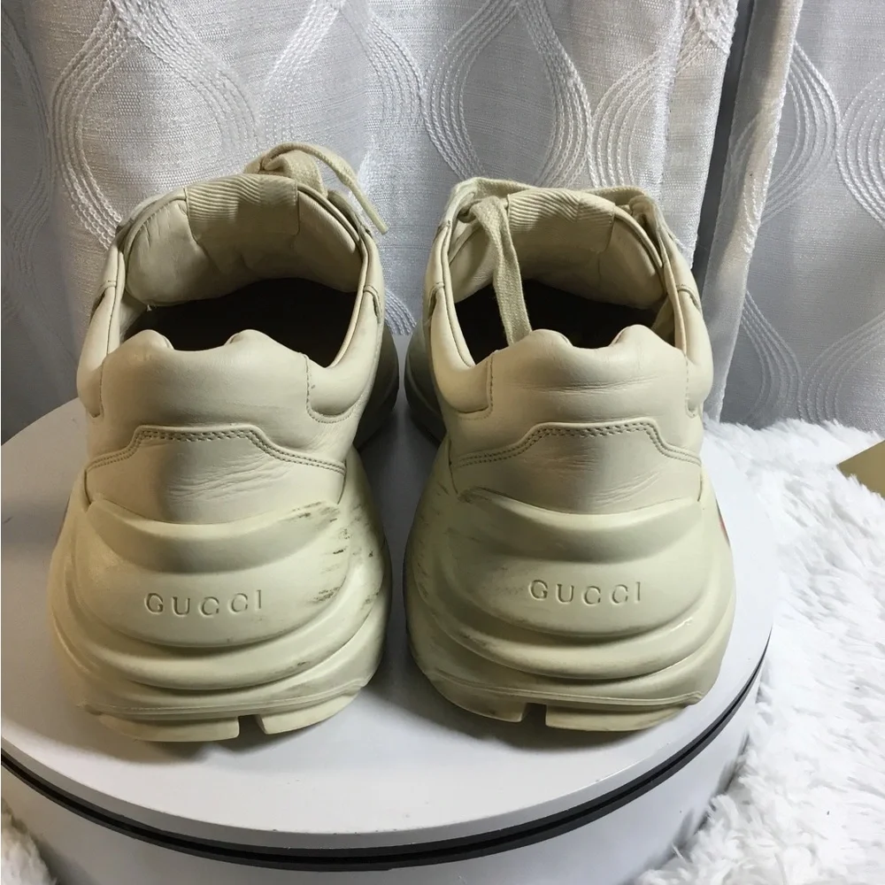 Gucci cream leather